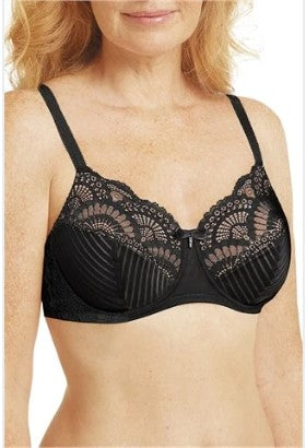 Amoena Karolina Padded Non-Wired Mastectomy Bra 44764